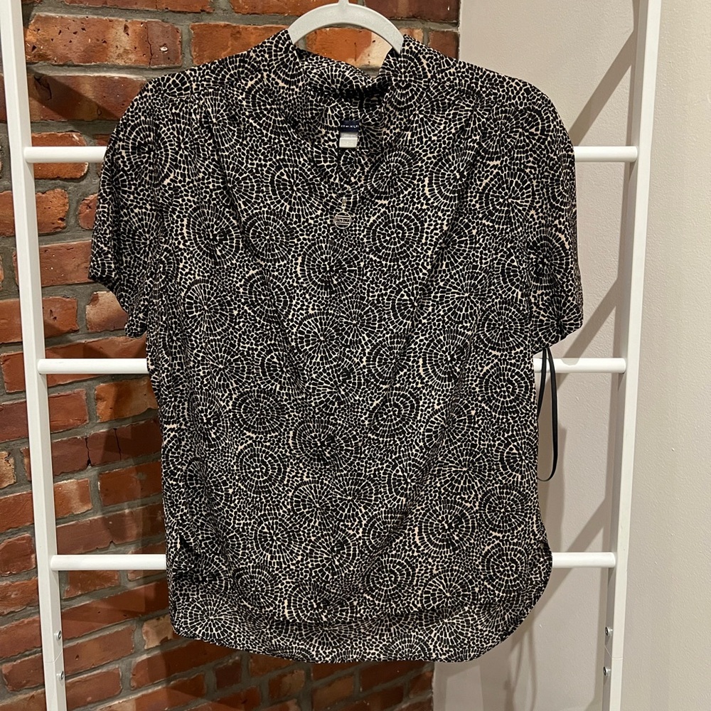 TOMMY HILFIGER PATTERNED BLOUSE
